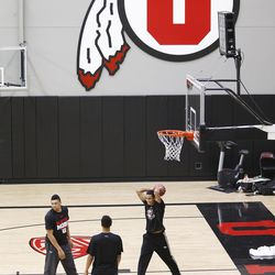 University of Utah players shoot around after finding out their NCAA seeding in Salt Lake City Sunday, March 13, 2016. 