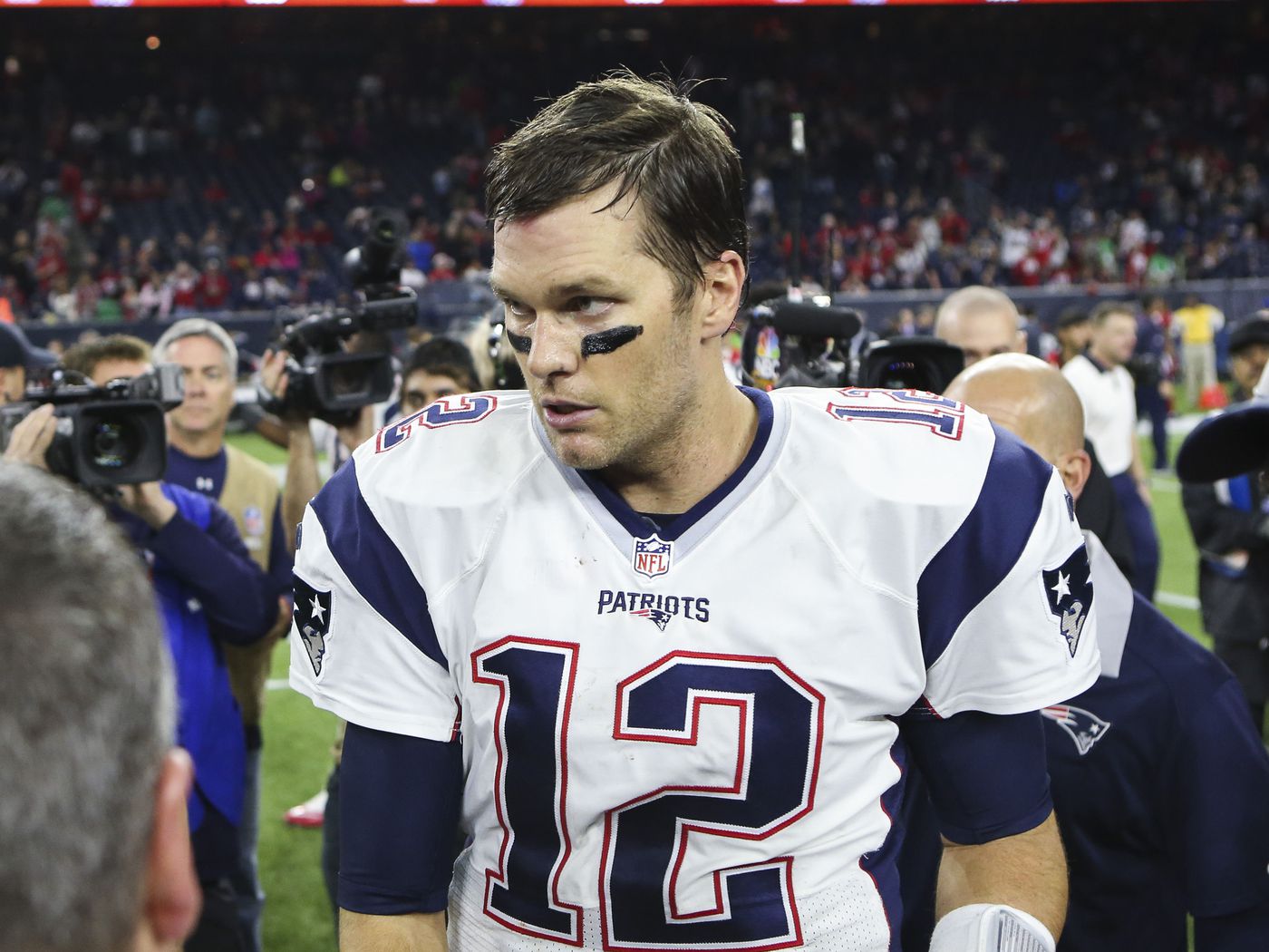 Patriots send players to Tom Brady's personal guru against advisement of  medical staff 