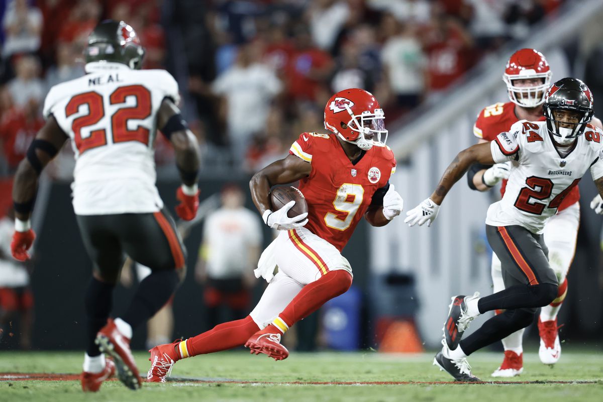JuJu Smith-Schuster #9 of the Kansas City Chiefs runs with the ball against the Tampa Bay Buccaneers during the third quarter at Raymond James Stadium on October 02, 2022 in Tampa, Florida.