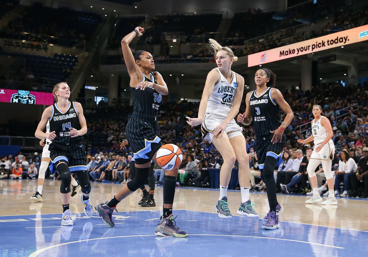 WNBA: AUG 17 Playoffs First Round New York Liberty at Chicago Sky