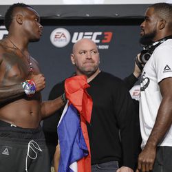 OSP and Corey Anderson square off at UFC 217 weigh-ins.