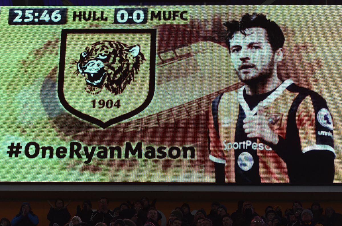 Hull City v Manchester United - EFL Cup Semi-Final: Second Leg