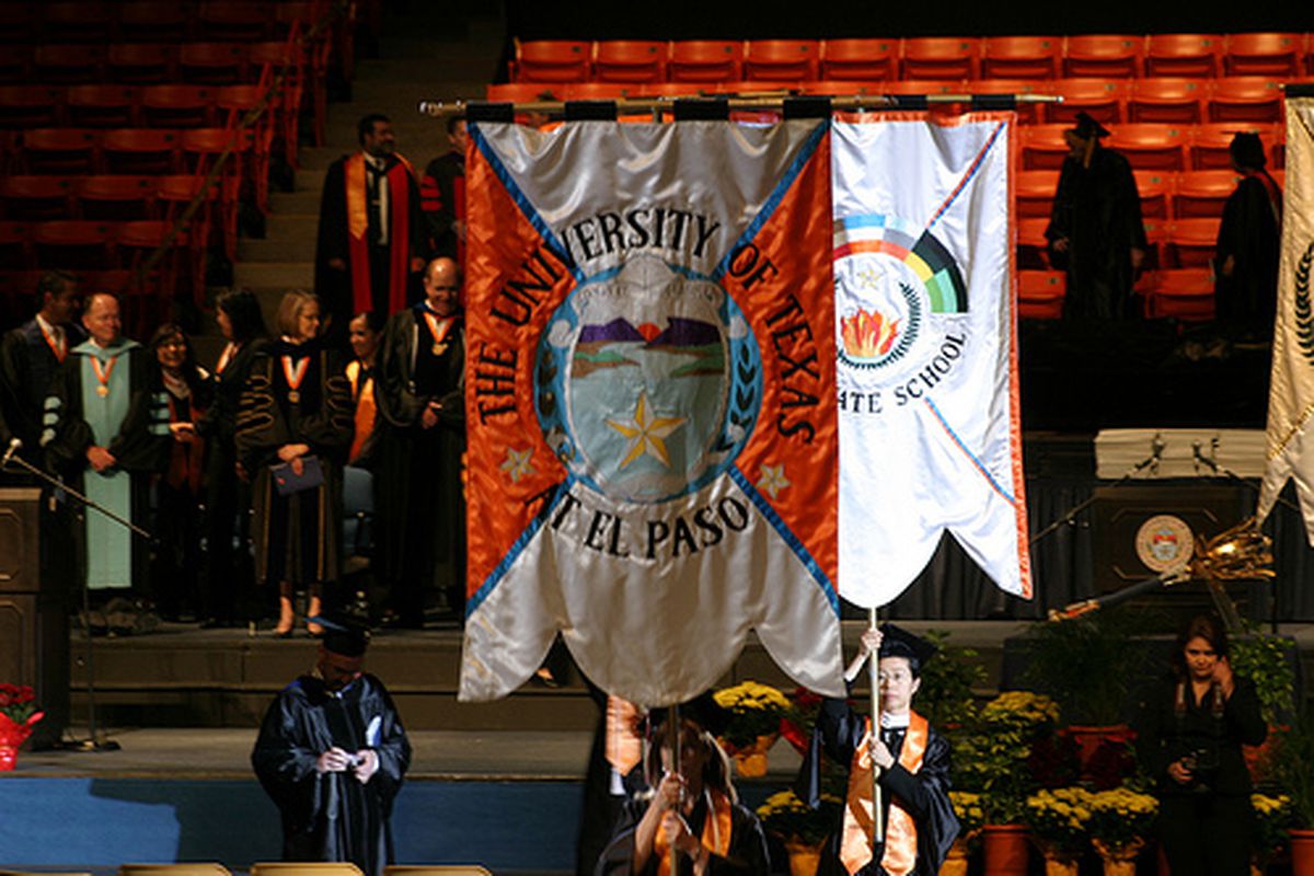 The Rush wants to congratulate the newest class of UTEP graduates.  via <a href="http://farm4.static.flickr.com/3570/3544221895_98b284f198.jpg">farm4.static.flickr.com</a>