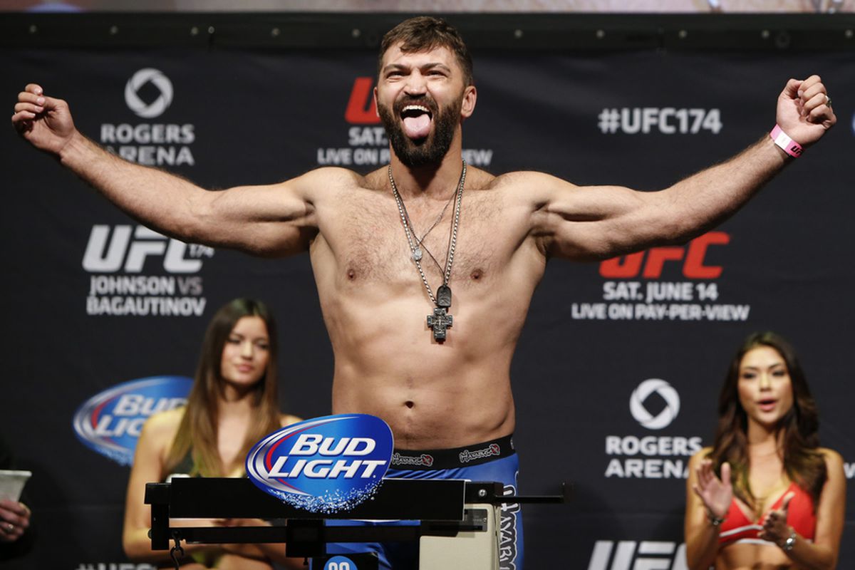 Andrei Arlovski will try to make weight at the UFC Fight Night 93 weigh-ins Friday.