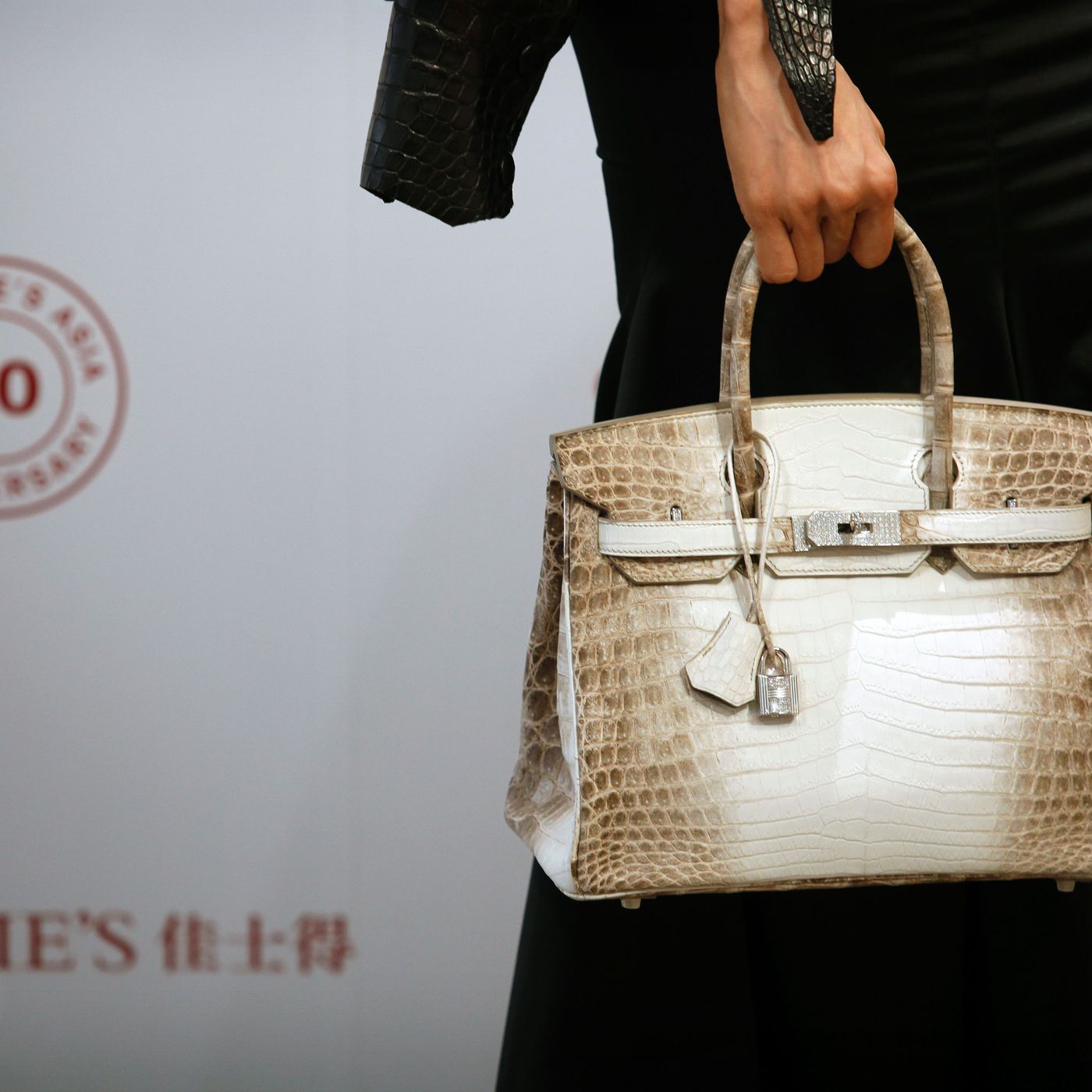 This $300,000 Birkin Bag Is the Most Expensive Bag Ever Auctioned