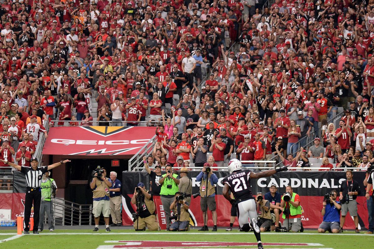 NFL: Tampa Bay Buccaneers at Arizona Cardinals