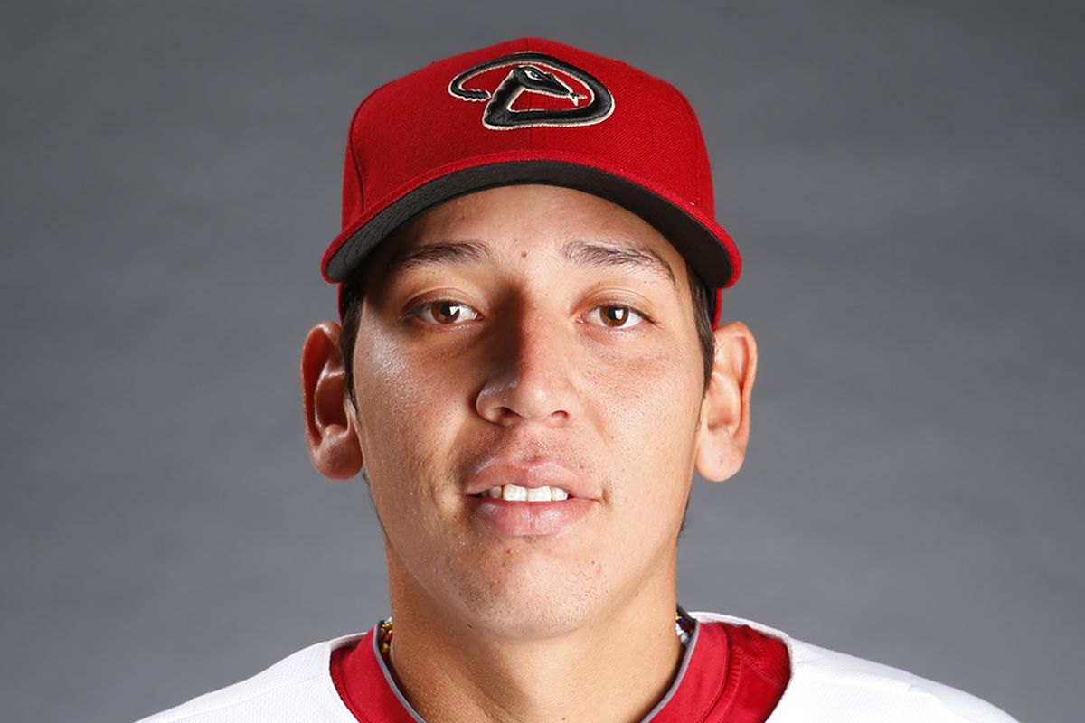 Jose Queliz continues to hit the ball hard with a 3-4 game last night with a home run.