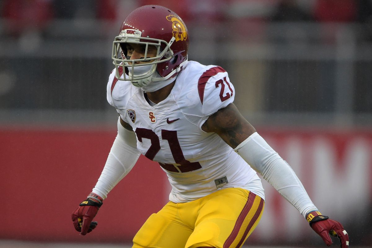 Only a right knee sprain, not worse, for Su'a Cravens