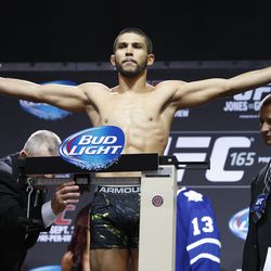 UFC 165 weigh-in photos