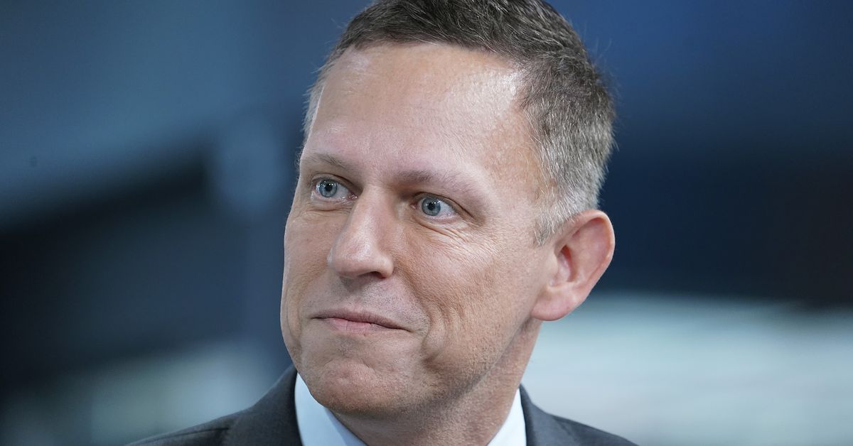 Peter Thiel, probably the most outspoken Trump supporter in Silicon Valley, is leaving Fb’s board
