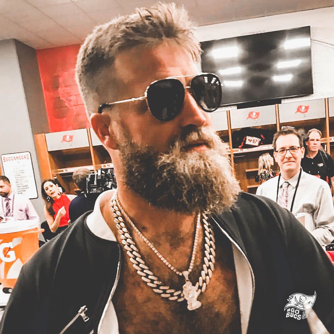 Ryan Fitzpatrick is oozing confidence after sprinkling Fitzmagic on the  Eagles - SBNation.com