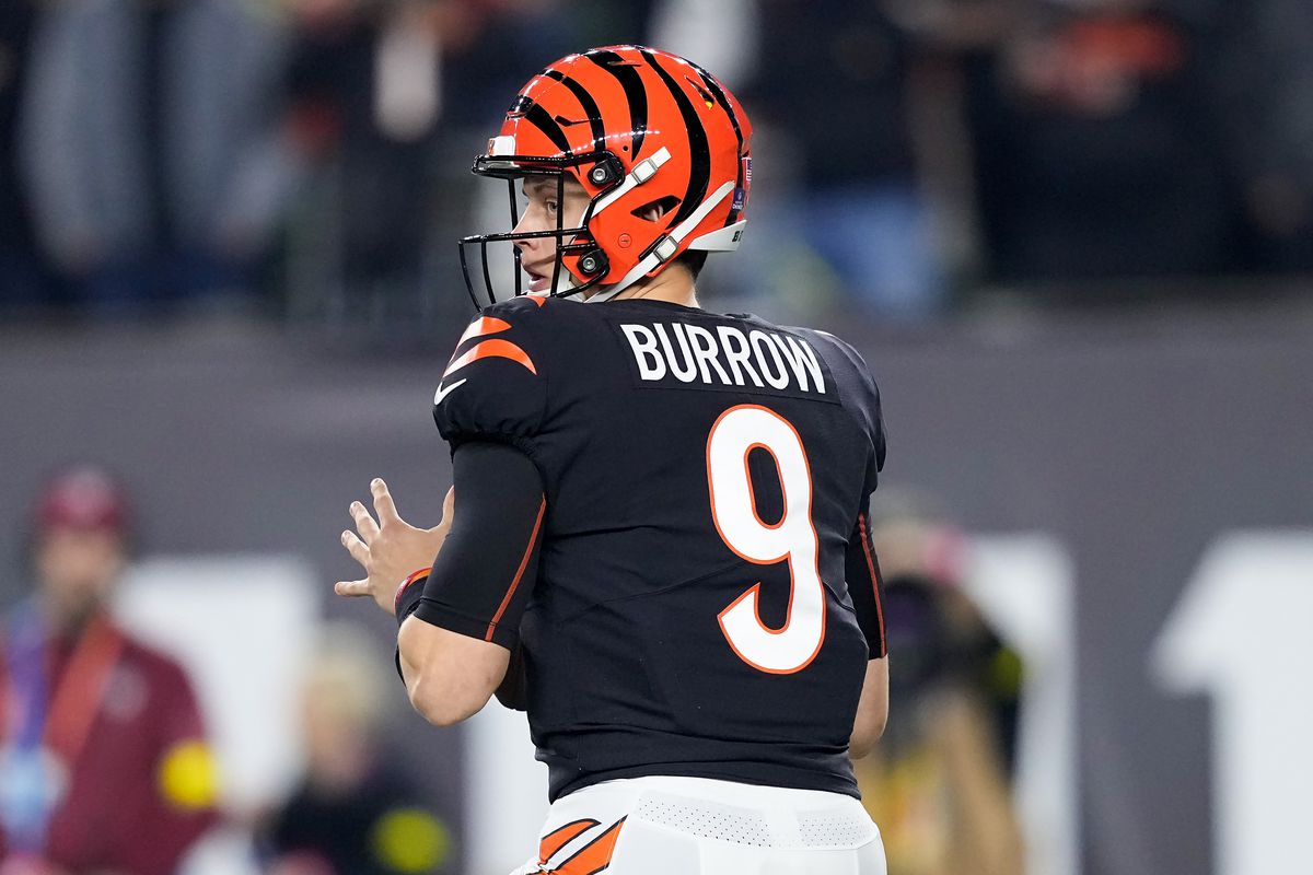 Joe Burrow #9 of the Cincinnati Bengals drops back to pass in the first quarter against the Buffalo Bills at Paycor Stadium on January 02, 2023 in Cincinnati, Ohio.