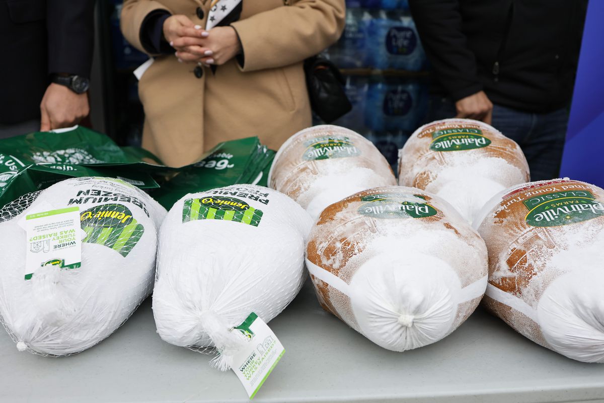 Turkeys Distributed To New Yorkers In Need Ahead Of Thanksgiving