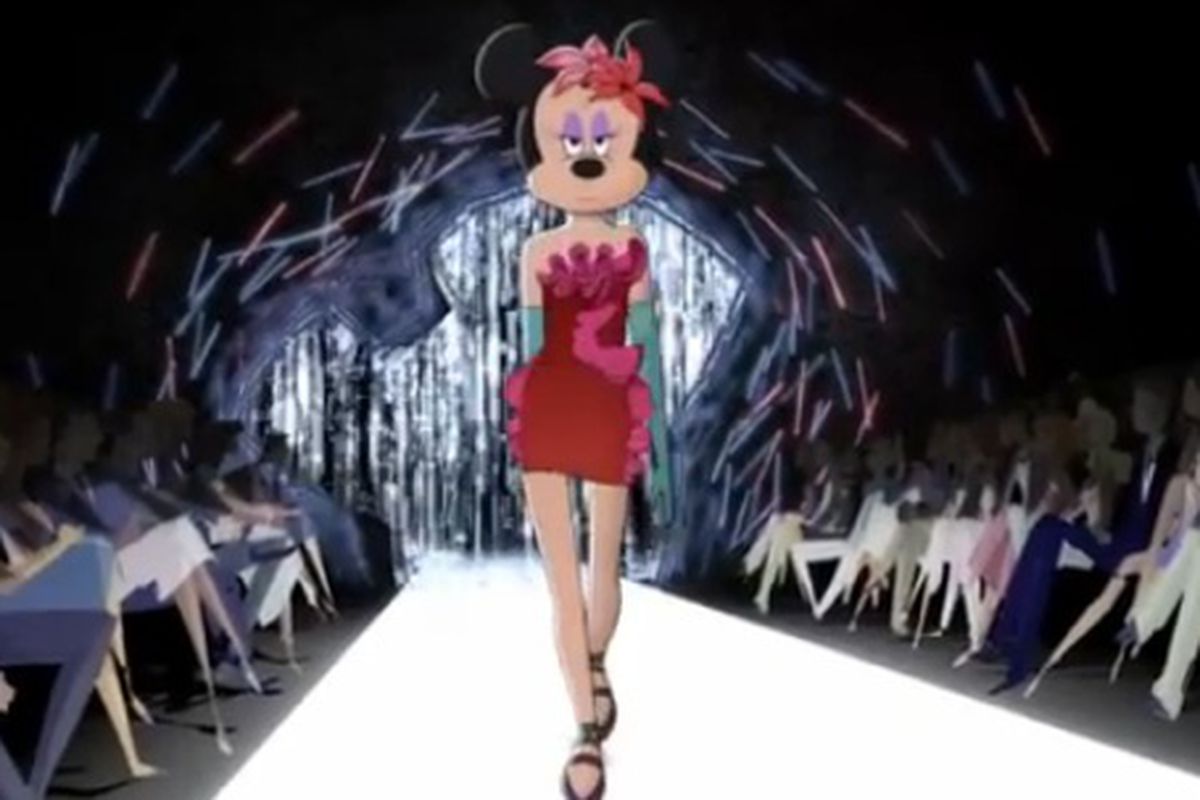 Minnie Mouse walking in Paris, via <a href="http://www.youtube.com/watch?v=jU01jBw9HB4&amp;feature=player_embedded">YouTube</a>