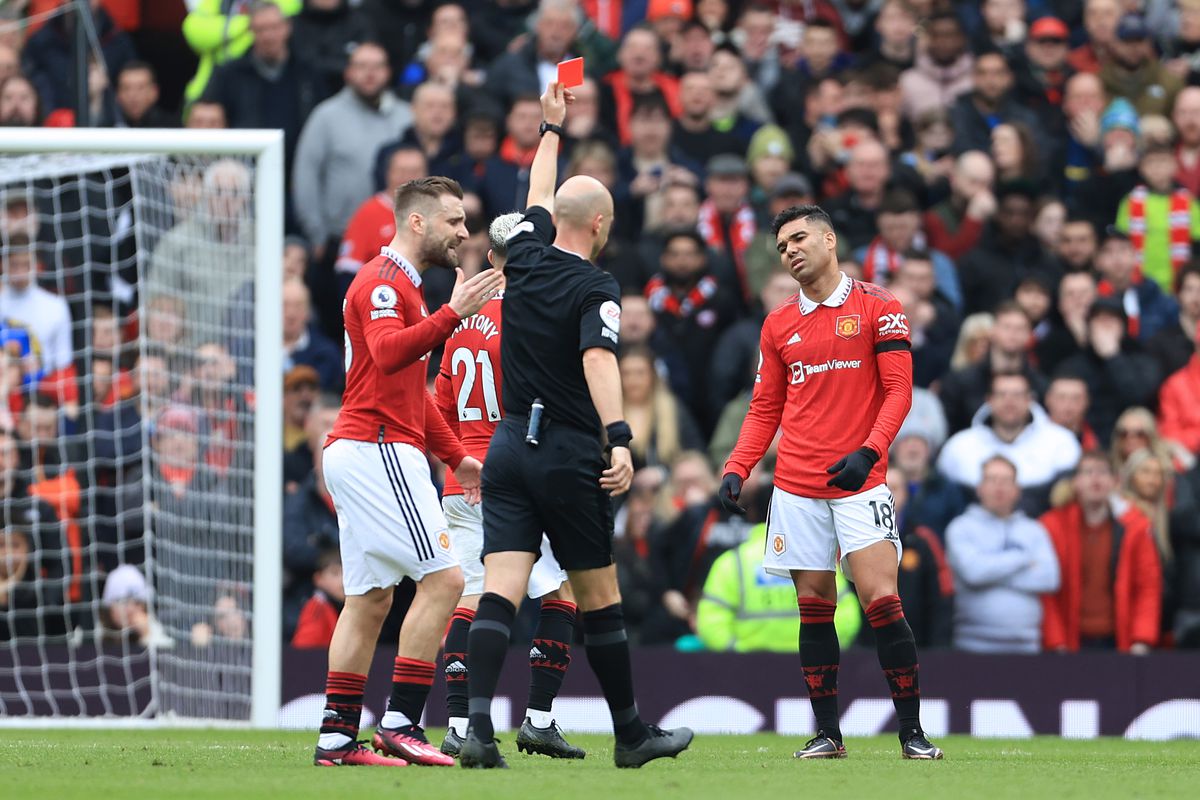 Manchester United 0-0 Southampton: Casemiro Red Card
