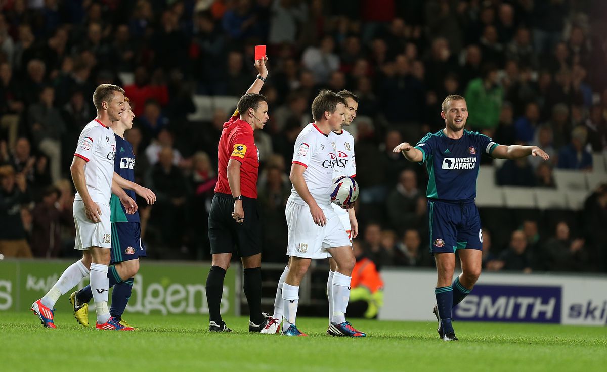 MK Dons v Sunderland - Capital One Cup 3rd Round
