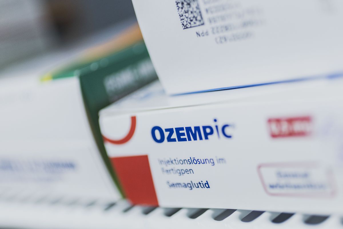 A photo of a box of Ozempic.