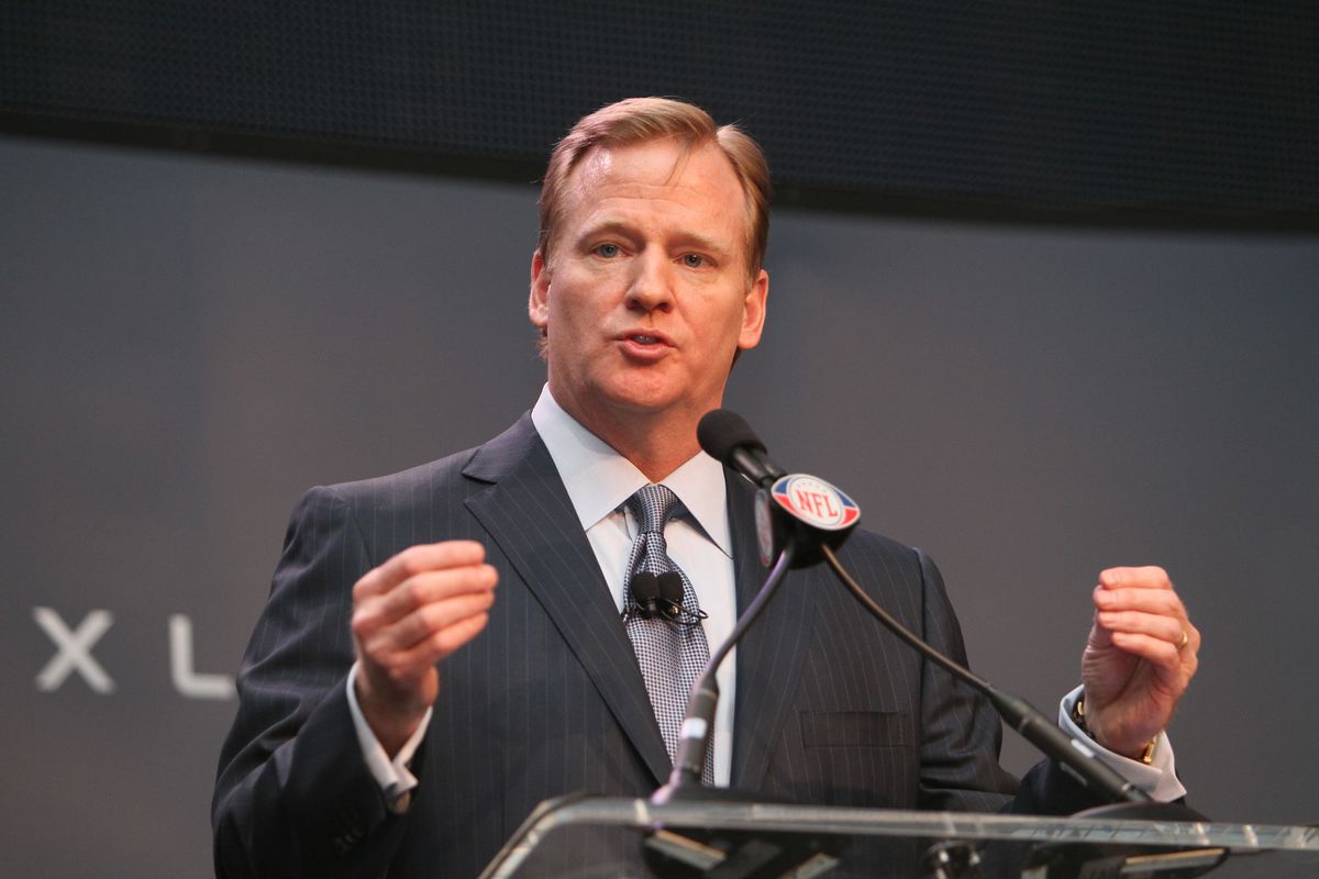 NFL: FEB 04 Super Bowl XLV - Commissioner Roger Goodell Press Conference