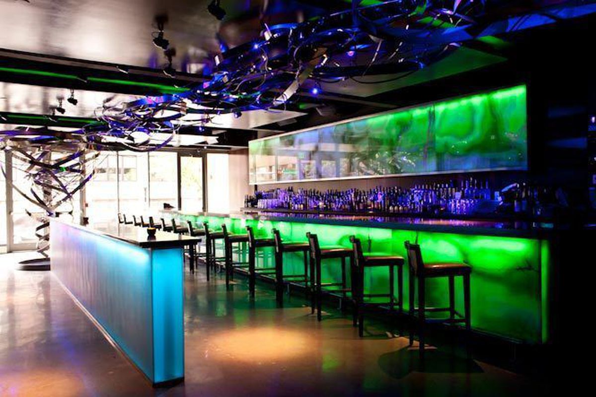 Emerald Lounge