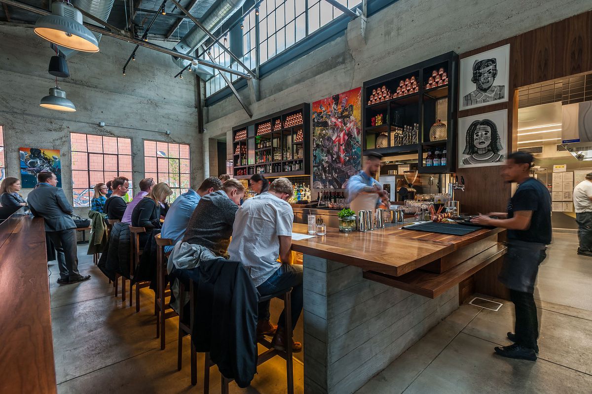 Majordomo, David Chang’s industrial restaurant, teems with Los Angeles diners.