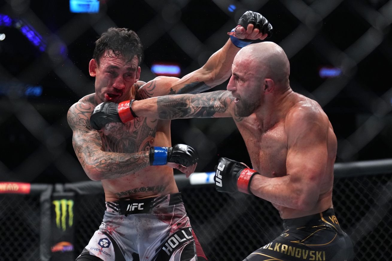 UFC 284 free fight video: Alexander Volkanovski settles Max Holloway trilogy in dominant fashion