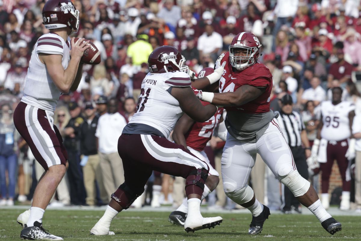 5 Reasons this Mississippi State Team is a College Football Playoff