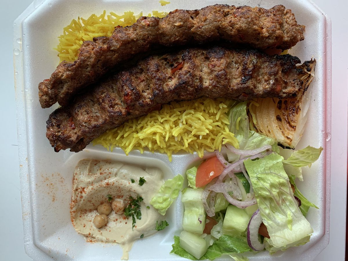The kebab plate at Usta Kababgy