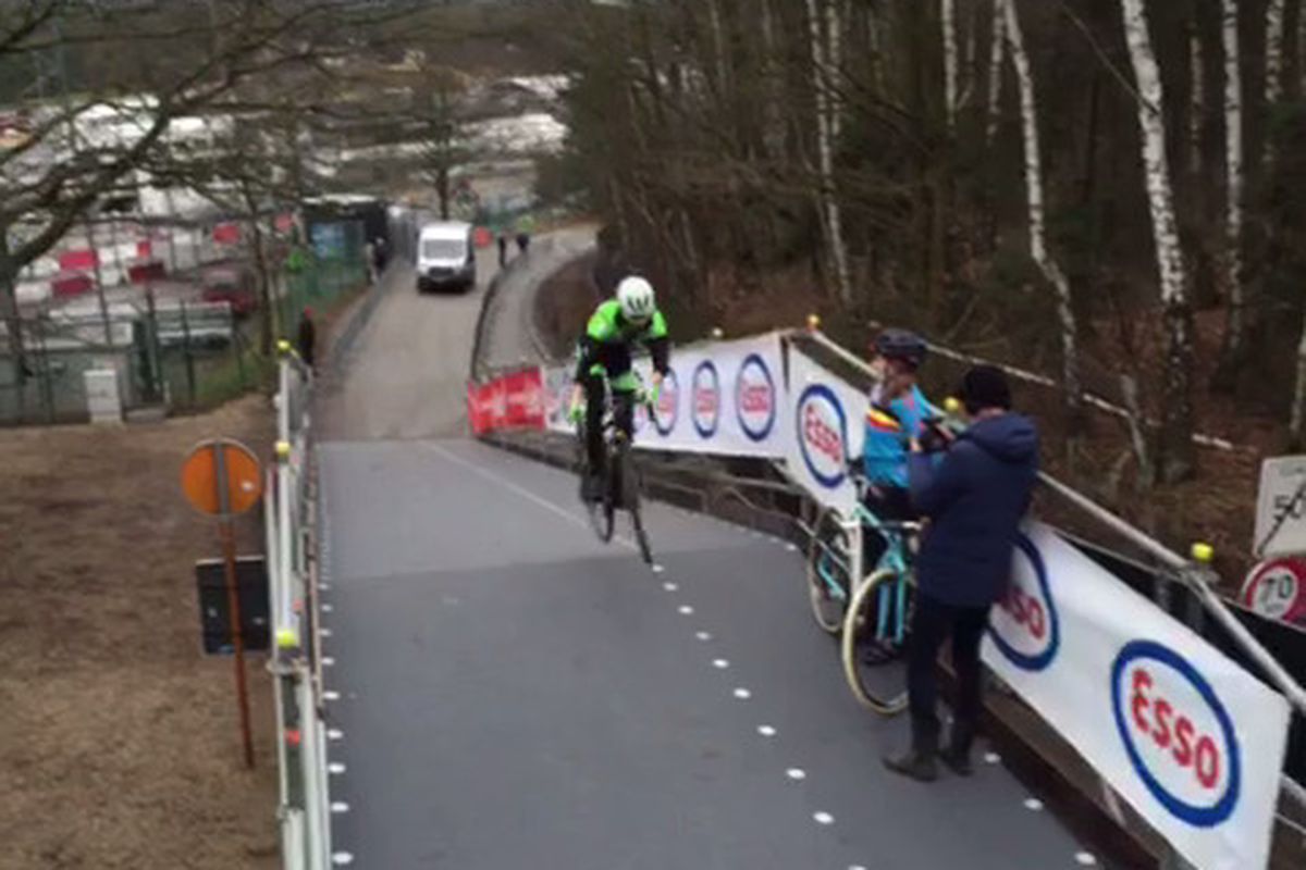 Thibau Nys jumps the bridge during World Champs recon in Heusden-Zolder.