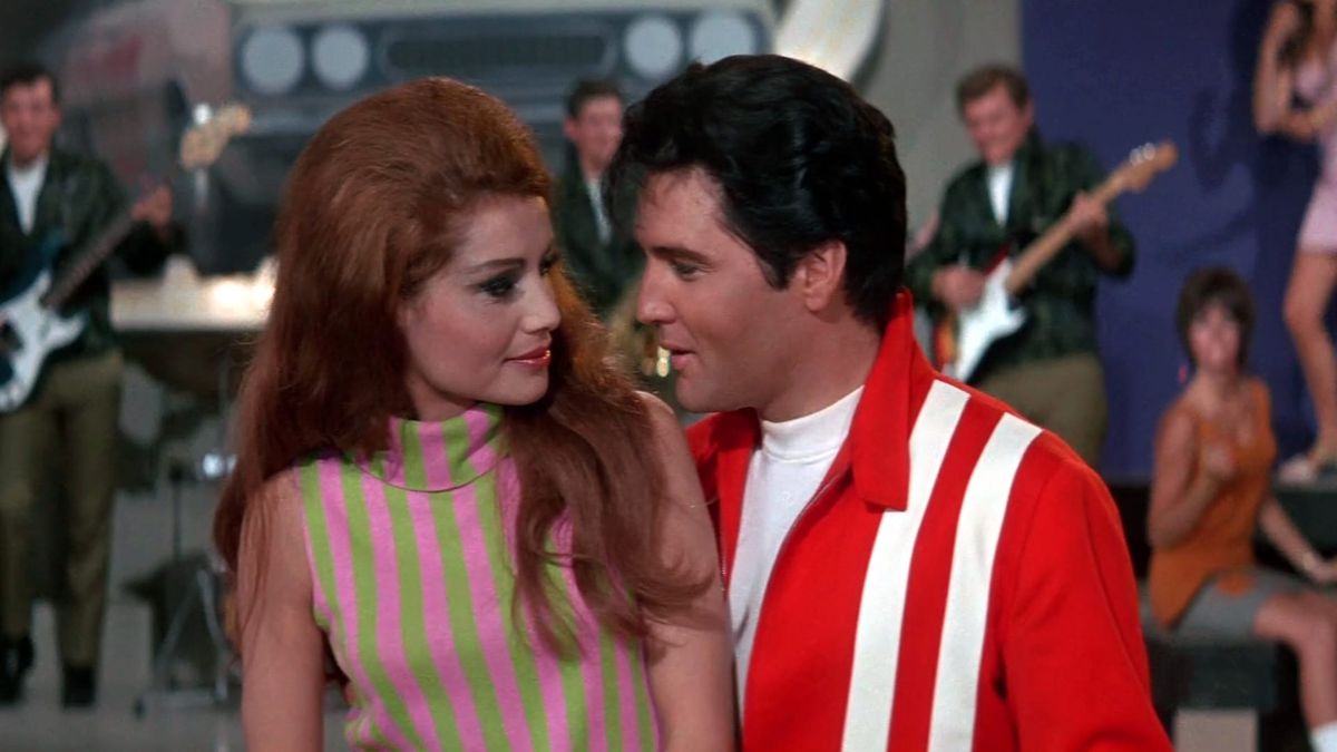 Elvis Presley and Nancy Sinatra in Speedway.