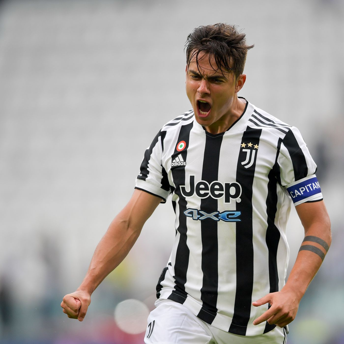 Reports: Juventus, at long last, agree to contract extension with Paulo  Dybala - Black & White & Read All Over