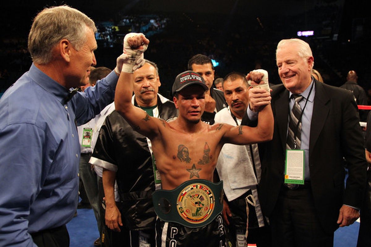 Daniel Ponce de Leon is a big underdog tonight against Yuriorkis Gamboa. (Photo by Jed Jacobsohn/Getty Images)