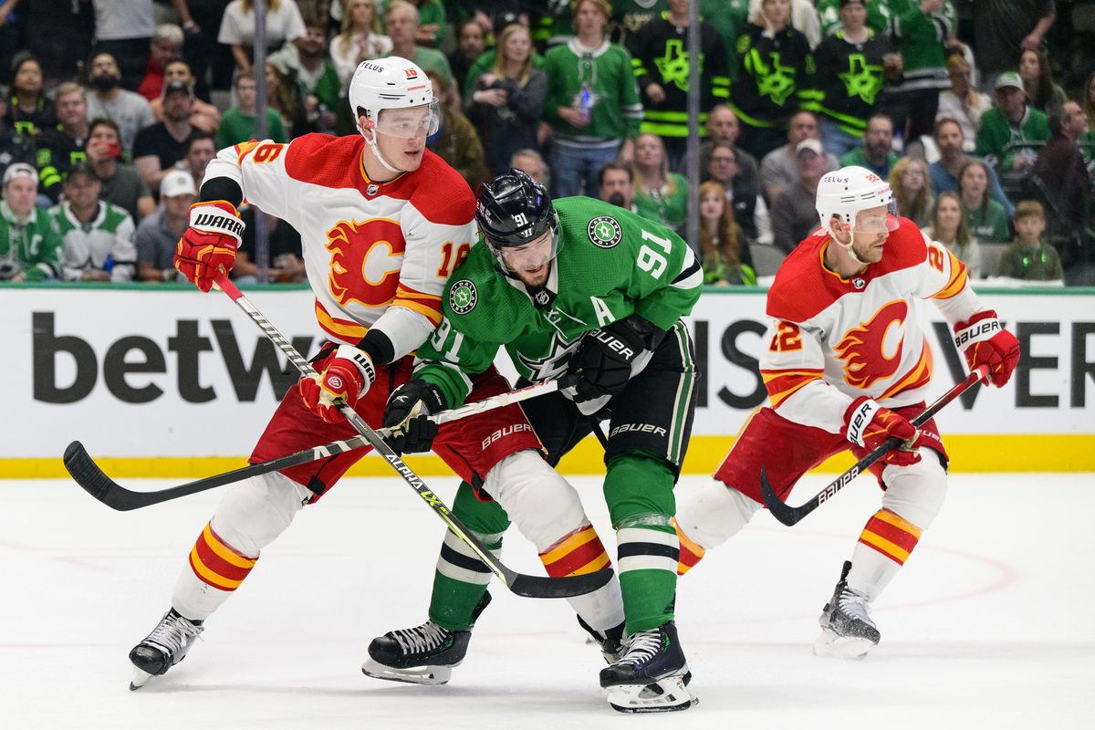 Stars vs. Flames prediction: Picks, odds for Game 7 in first round of 2022  NHL playoffs - DraftKings Nation