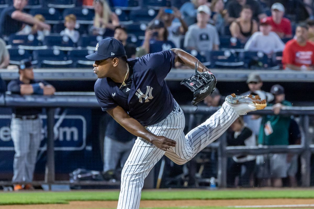 New York Yankees Luis Severino pitching in a spring training game