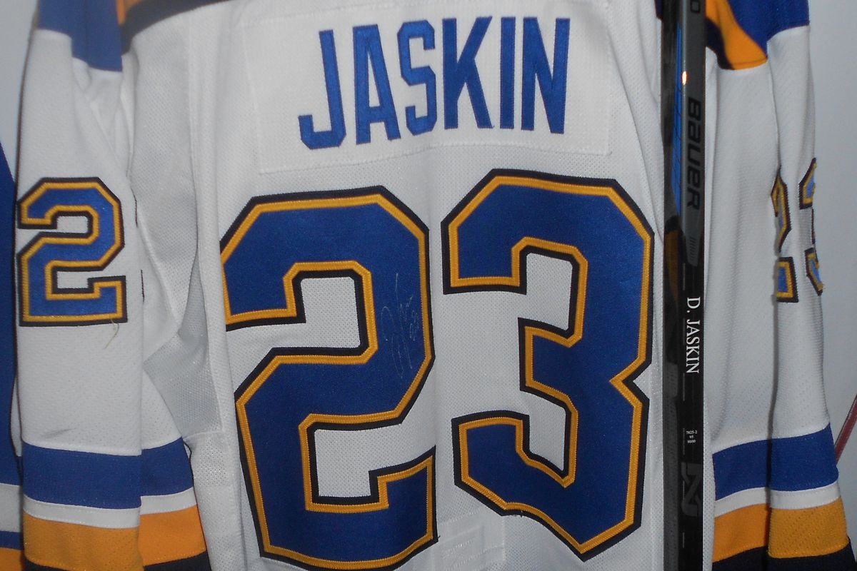 2015, Set 3 signed Dmitrij Jaskin game worn Blues jersey
