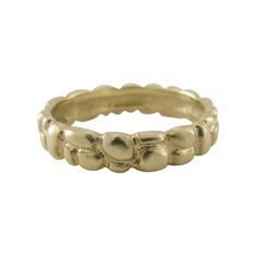 Sarah Swell cobblestone band, <a href="http://www.sarahswell.com/product/cobblestone-band">$1,150</a> at Sarah Swell online. 