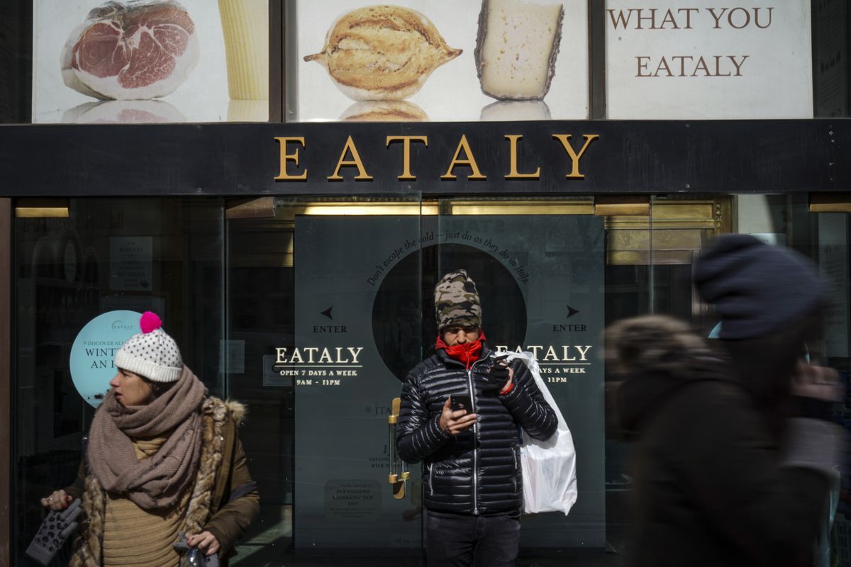 Entrance to the flagship Eataly in New York’s Flatiron District