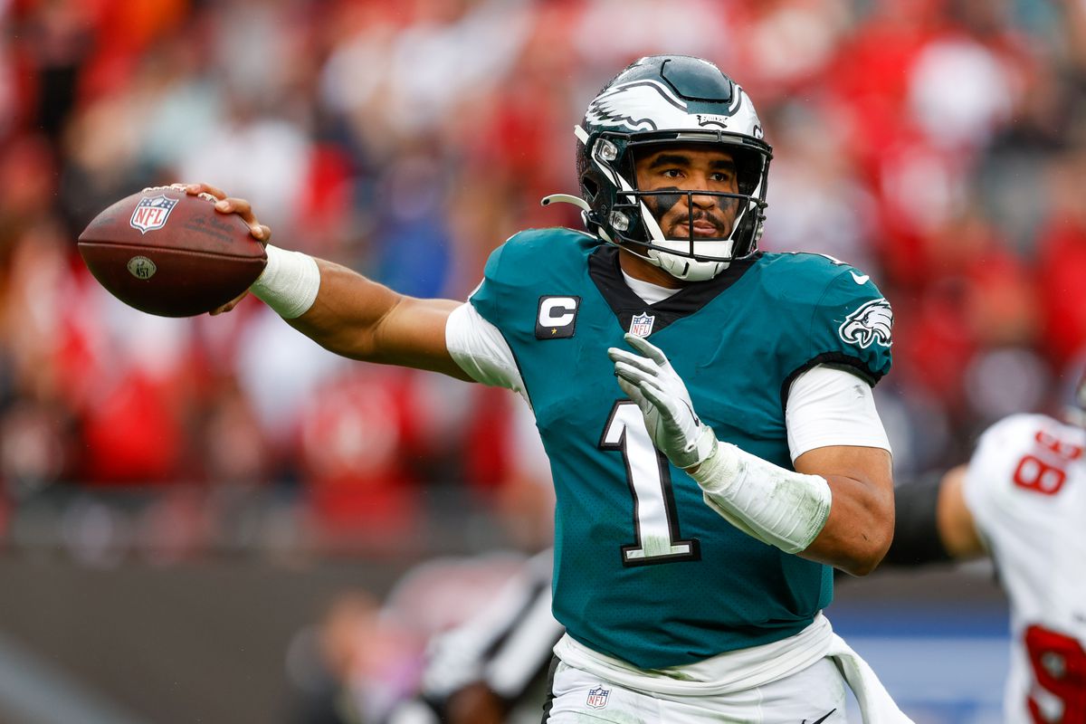 Philadelphia Eagles quarterback Jalen Hurts (1) looks to pass the ball in the second half against the Tampa Bay Buccaneers in a NFC Wild Card playoff football game at Raymond James Stadium