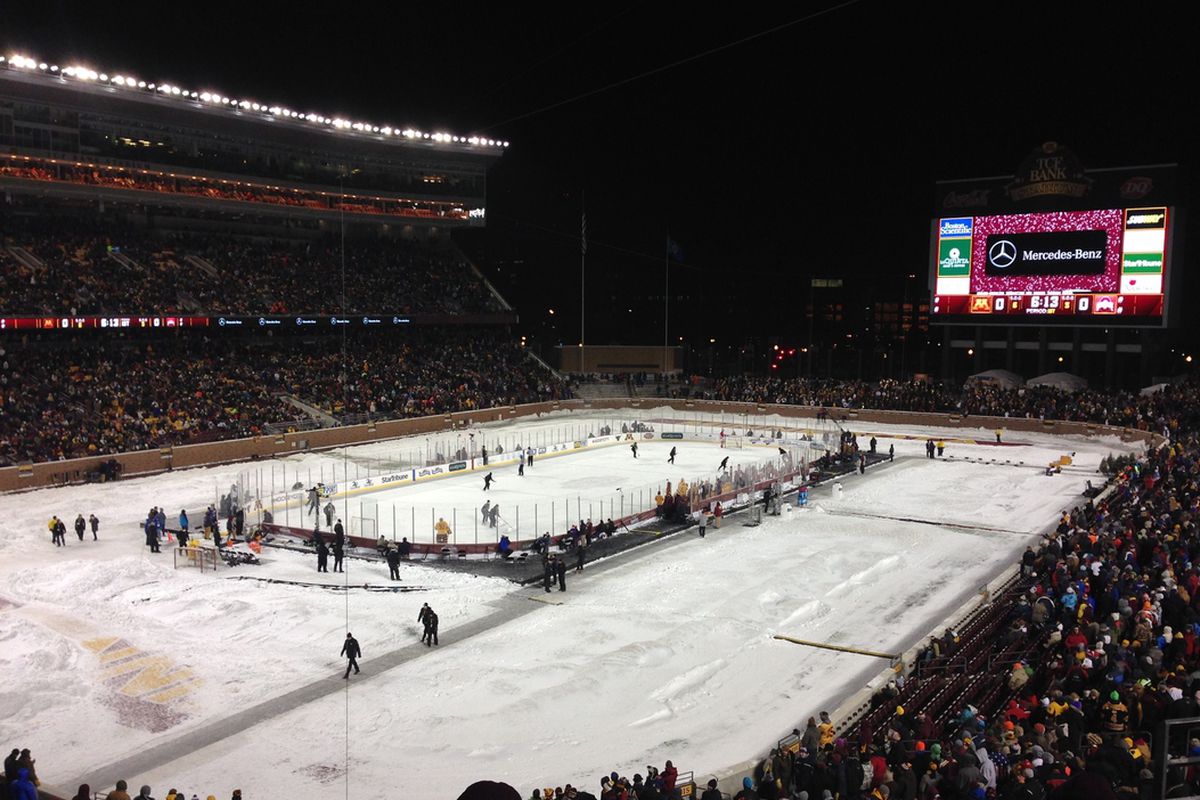 Hockey City Classic, TCF Bank Stadium, University of Minnesota, January 17, 2014