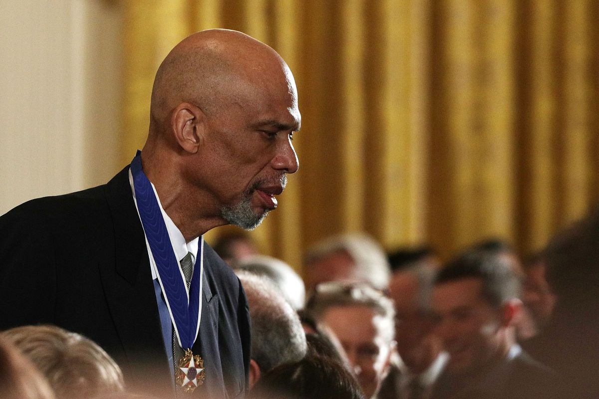 Obama Honors 21 Americans With Presidential Medal Of Freedom