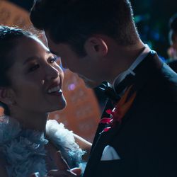 (L-R) CONSTANCE WU as Rachel and HENRY GOLDING as Nick in Warner Bros. Pictures', SK Global Entertainment's and Starlight Culture's contemporary romantic comedy “Crazy Rich Asians.”