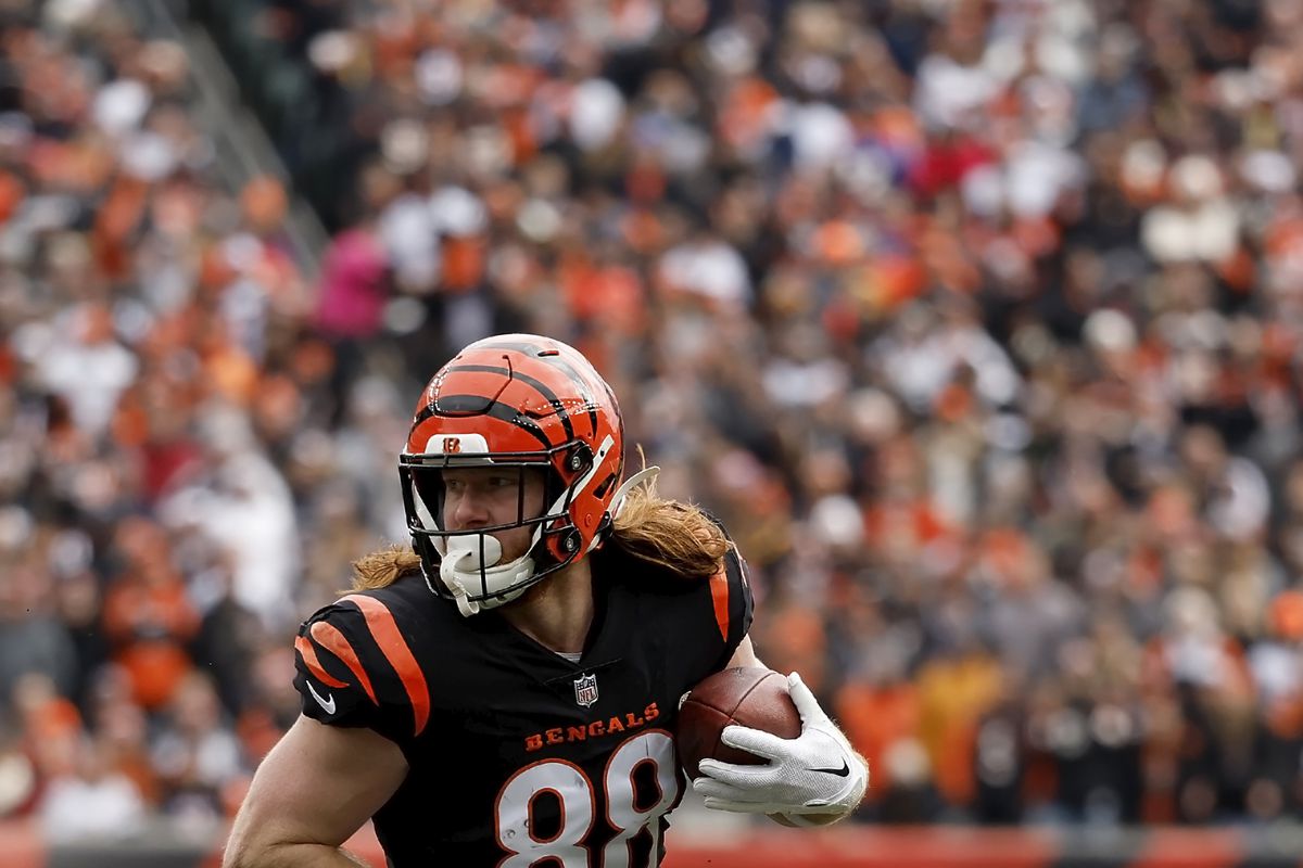 Hayden Hurst #88 of the Cincinnati Bengals runs with the ball during the game against the Baltimore Ravens at Paycor Stadium on January 8, 2023 in Cincinnati, Ohio.