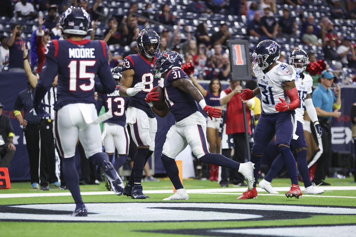 The Houston Texans are taking on the Tennessee Titans for Week 16