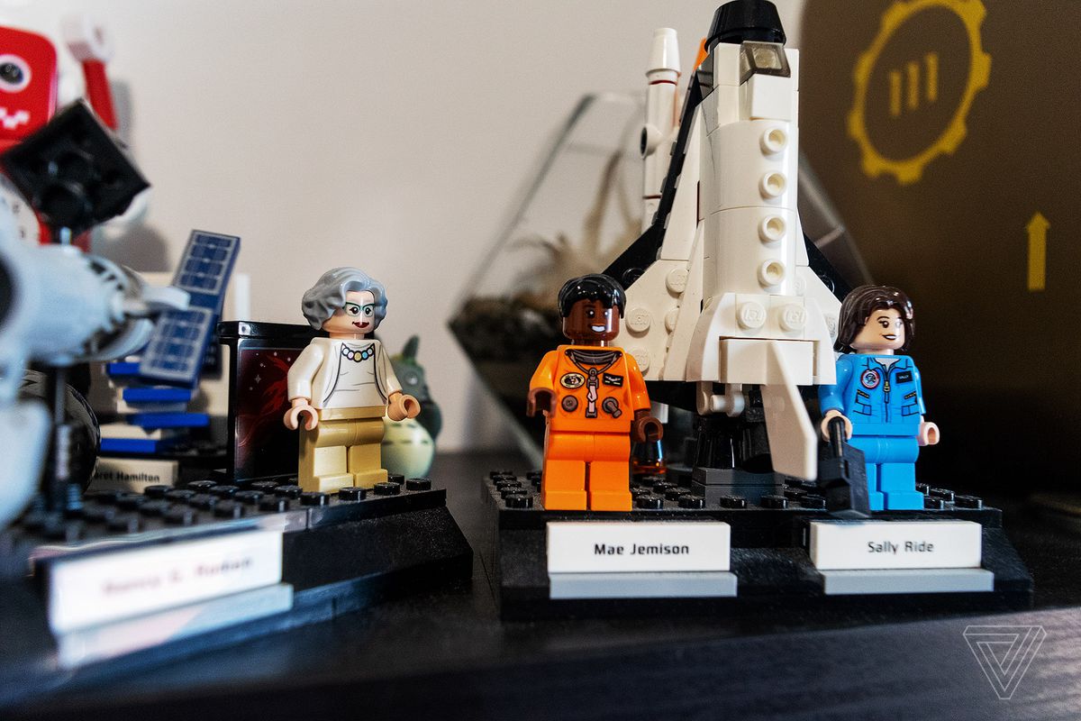 Lego astronauts and shuttle