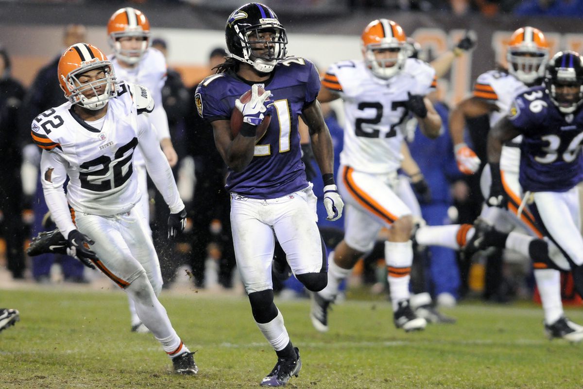 The Ravens host the Browns today in a game between bitter AFC North rivals. 