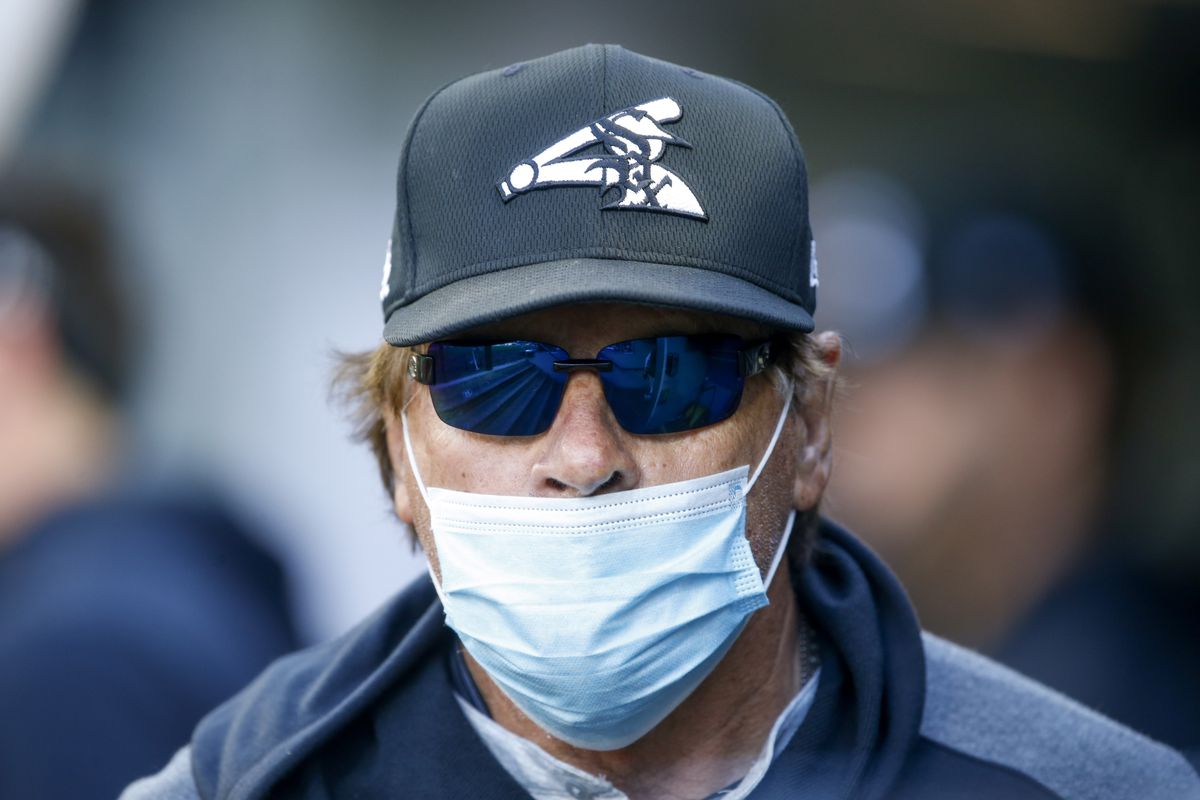 Chicago White Sox manager Tony La Russa walks to the locker room following pregame warmups before a game against the Seattle Mariners at T-Mobile Park.&nbsp;