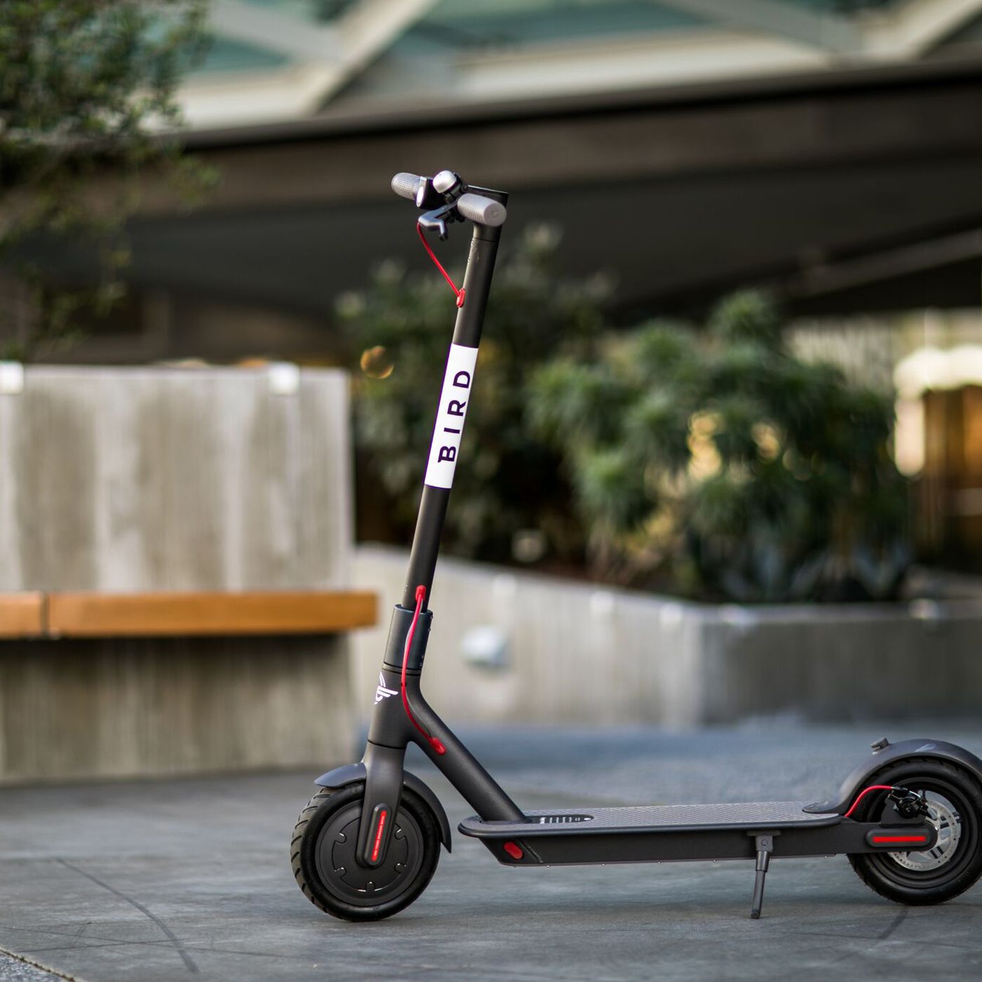 Electric scooters are loathed by city regulators. They shouldn&#39;t be. - Vox