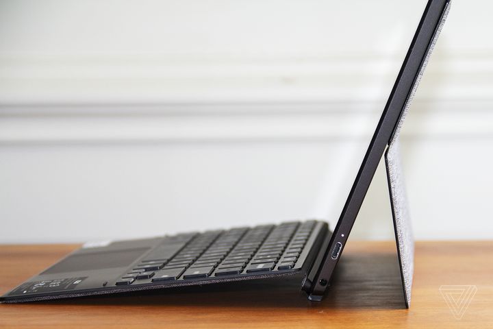 PC/タブレット PC周辺機器 Asus Chromebook Detachable CM3 review: Duet redux - The Verge