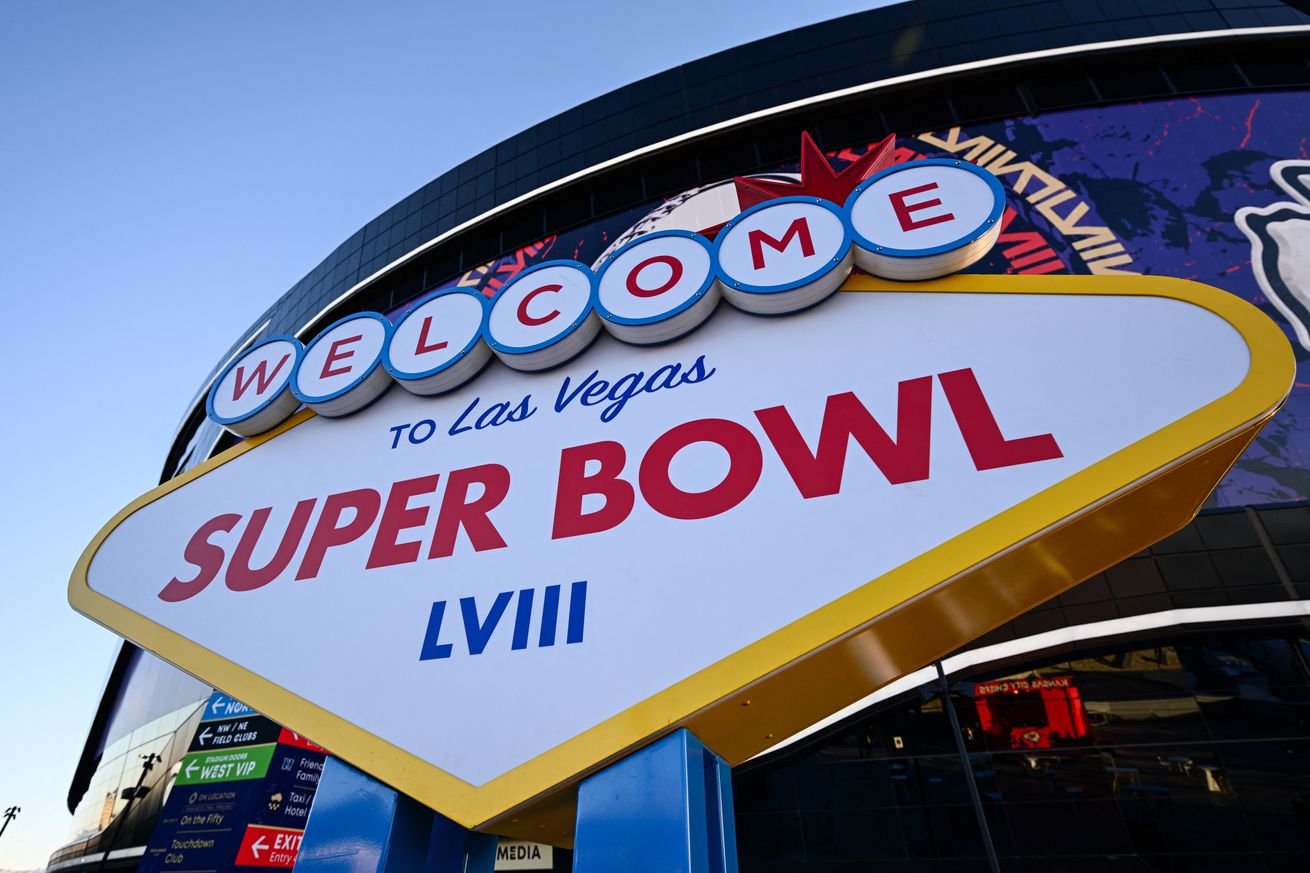 CSC Super Bowl preview and props