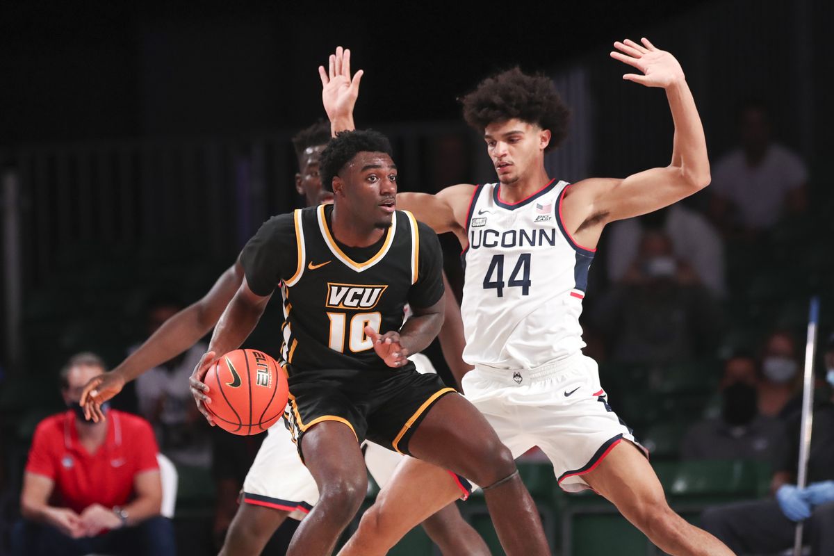 NCAA Basketball: VCU at Connecticut