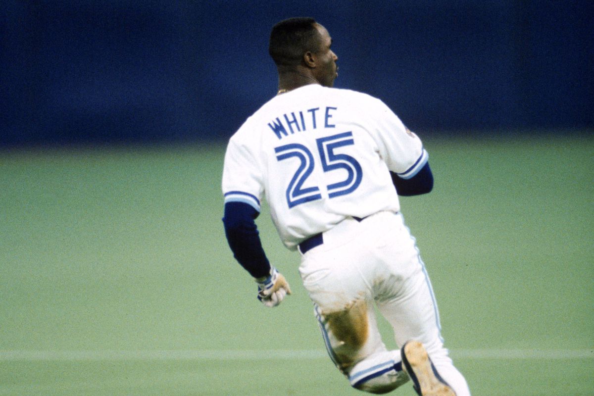 Outfielder Devon White #25 of the Toronto Blue Jays heads to second base during Game Four of the 1992 World Series against the Atlanta Braves&nbsp;